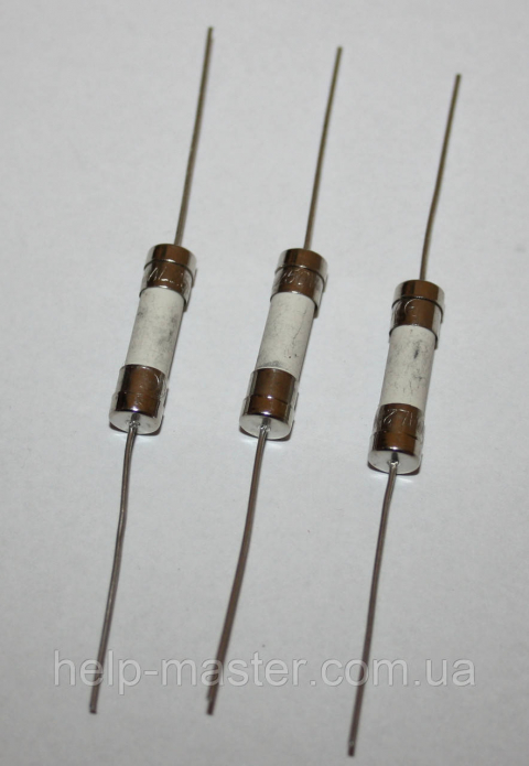 Запобіжник 8A 250 V;   (5*20 кер. з виведення.)